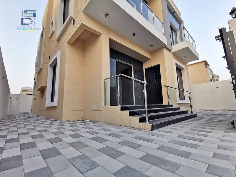 For sale villa, including electricity and water fees, high-quality finishes - prime location - 100% bank financing - freehold for life for all nationa