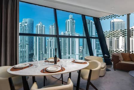 Luxury Apartment w jacuzzi In Business Bay