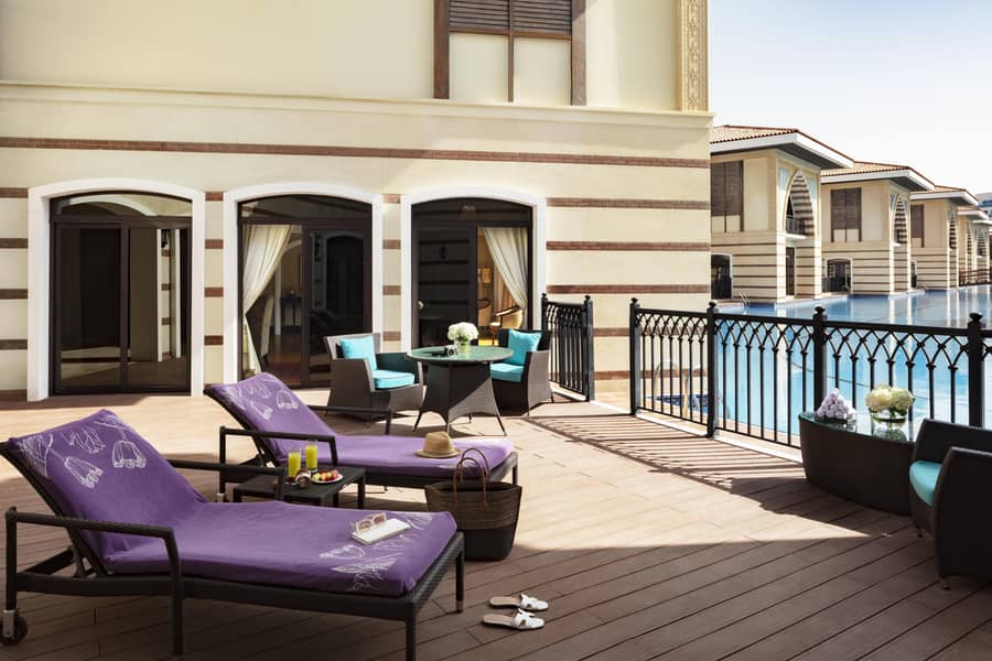 2 Jumeirah Zabeel Saray - Room - 4 Bedroom Lagoon Royal Villa - Pool Deck-min. jpg