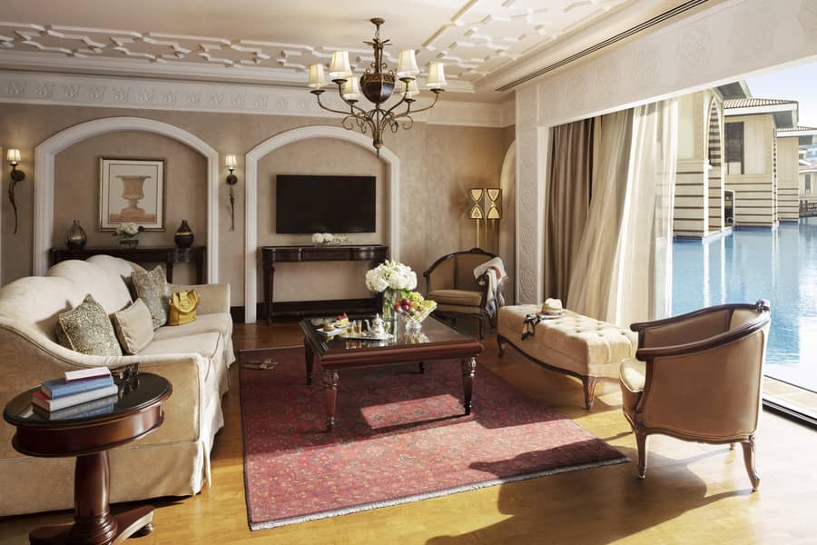 4 Jumeirah Zabeel Saray - Room - 4 Bedroom Lagoon Royal Villa - Living Room-min. jpg