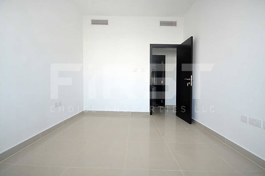 9 Internal Photo of 3 Bedroom Apartment Closed Kitchen in Al Reef Downtown Al Reef Abu Dhabi UAE (13). jpg