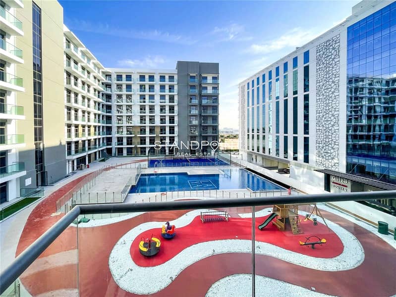شقة في لايا هايتس،مدينة دبي للاستديوهات 1 غرفة 890000 درهم - 8665921