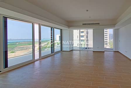 4 Bedroom Flat for Rent in Yas Island, Abu Dhabi - Great Unit|Relaxing Lifestyle|Full Golf& Sea View
