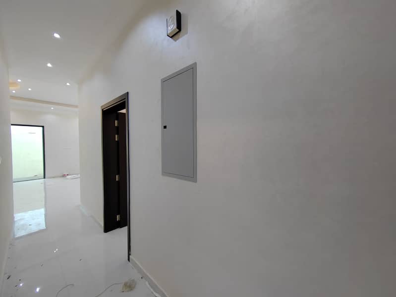 Villa for rent in Ajman, Al Yasmeen area

 The first resident, super luxury finishing

 The villa consists of 3 master bedrooms, a living room, and a living room with a laundry

 Very close to the Dubai and Sharjah exits and close to all Ajman services