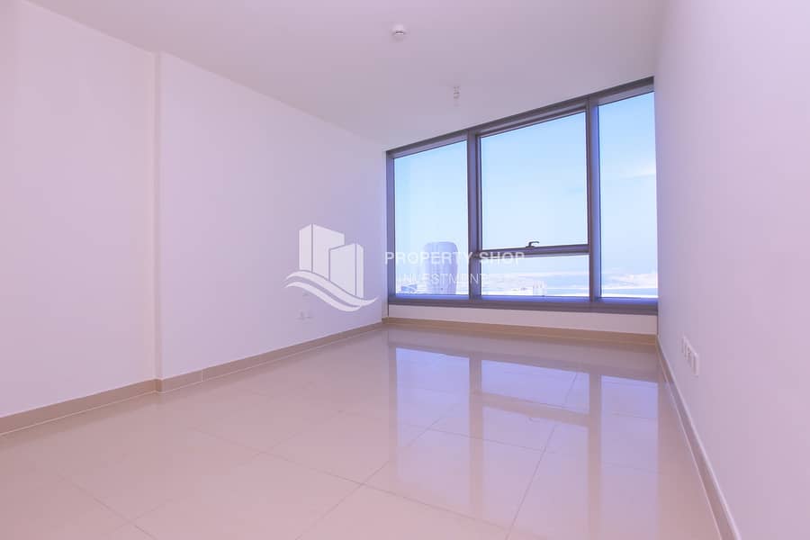 8 2-bedroom-apartment-al-reem-island-shams-abu-dhabi-sky-tower-master-bedroom. JPG