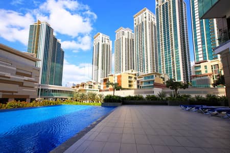 3 Bedroom Flat for Sale in Al Reem Island, Abu Dhabi - abu-dhabi-al-reem-island-marina-square-mag-5-residences-swimming-pool-1. JPG