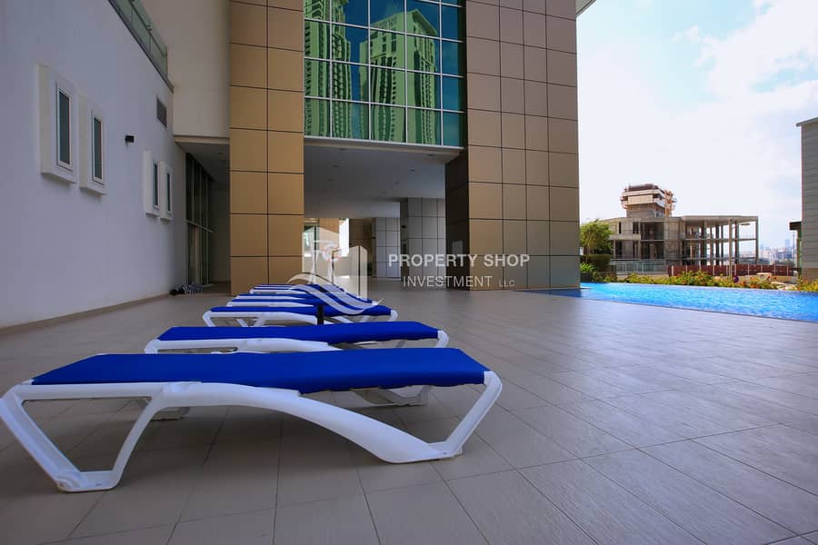 12 abu-dhabi-al-reem-island-marina-square-mag-5-residences-sun-bathing-1. JPG