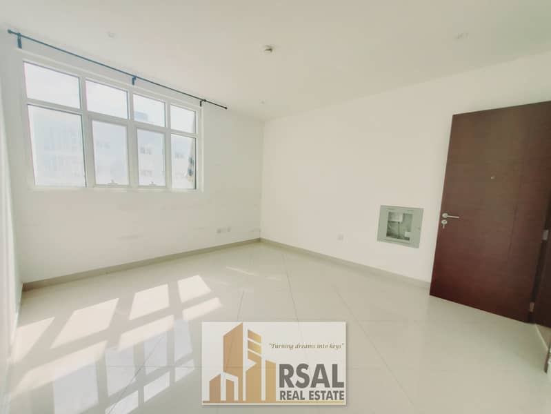 Hott offer// Spaciois 1BHK With Central Ac // Close To Delta School// Easy Access To Dubai