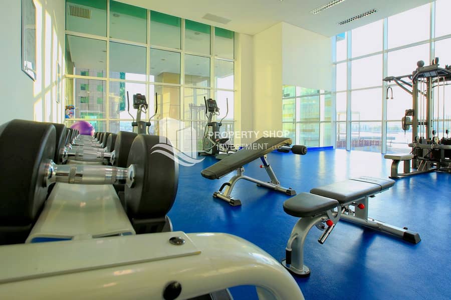 10 abu-dhabi-al-reem-island-marina-square-mag-5-residences-gym-2. JPG