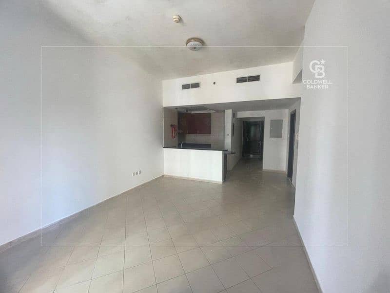 Vacant | Prime Location | Spacious Layout