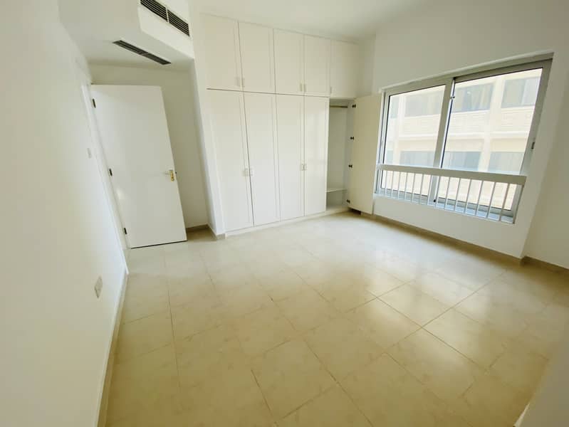 Spacious 3 Bedroom Apartment + Maid Room At Corniche