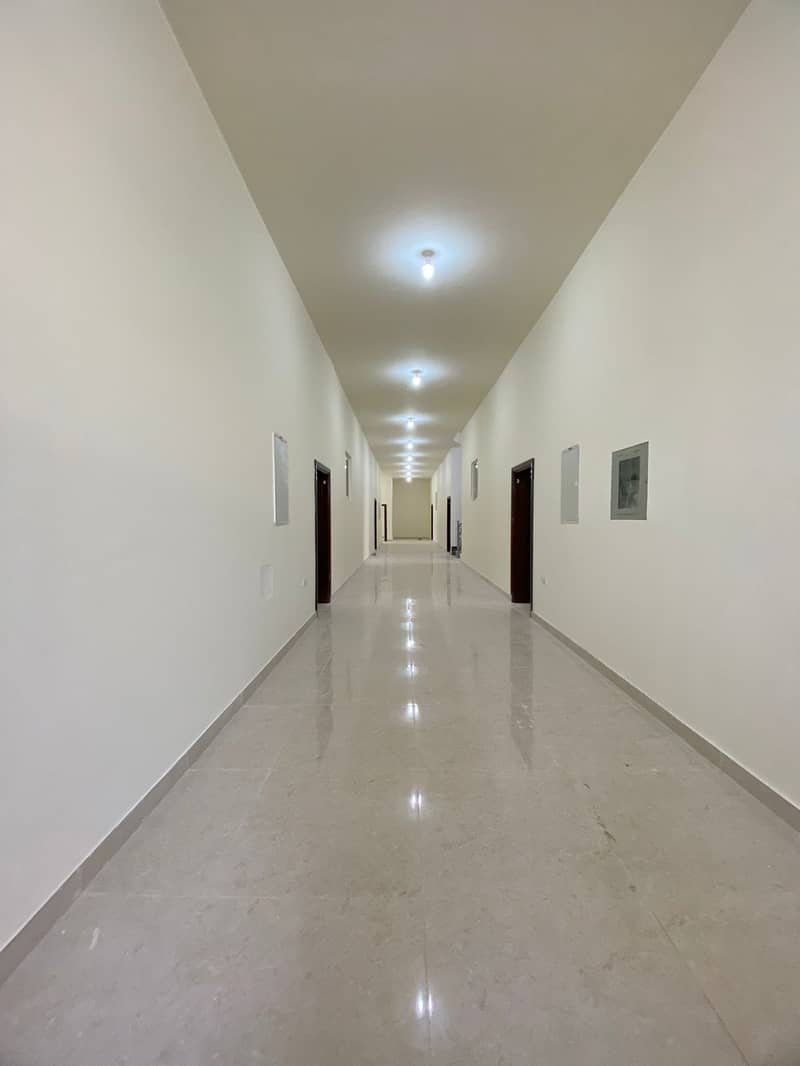 Квартира в Аль Шамха, 2 cпальни, 48000 AED - 8677200