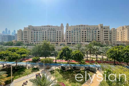 3 Bedroom Flat for Rent in Palm Jumeirah, Dubai - A Type I Available Now I Price Reduction