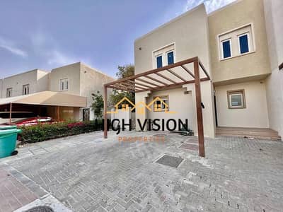 5 Bedroom Villa for Rent in Al Reef, Abu Dhabi - Private Pool | Corner | Prime Location