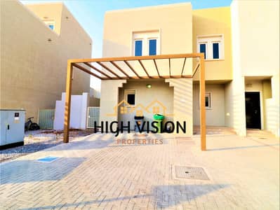 4 Bedroom Villa for Rent in Al Reef, Abu Dhabi - Spacious 4BR Villa with Private Garden in Desert Village Al Reef - For Rent!