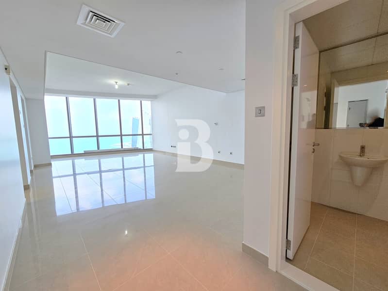 Magnificent Palace views| High Floor|Ready to move