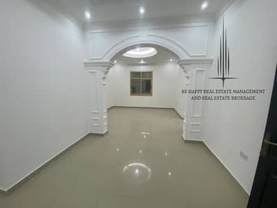 4 Bedroom Villa Compound for Rent in Khalifa City, Abu Dhabi - 9296b0a4-f47f-42da-b807-ea3b0fe91af1. jpg