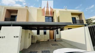 Luxury Duplex 3bhk townhouse with wardrobes maid room parking in Nasma