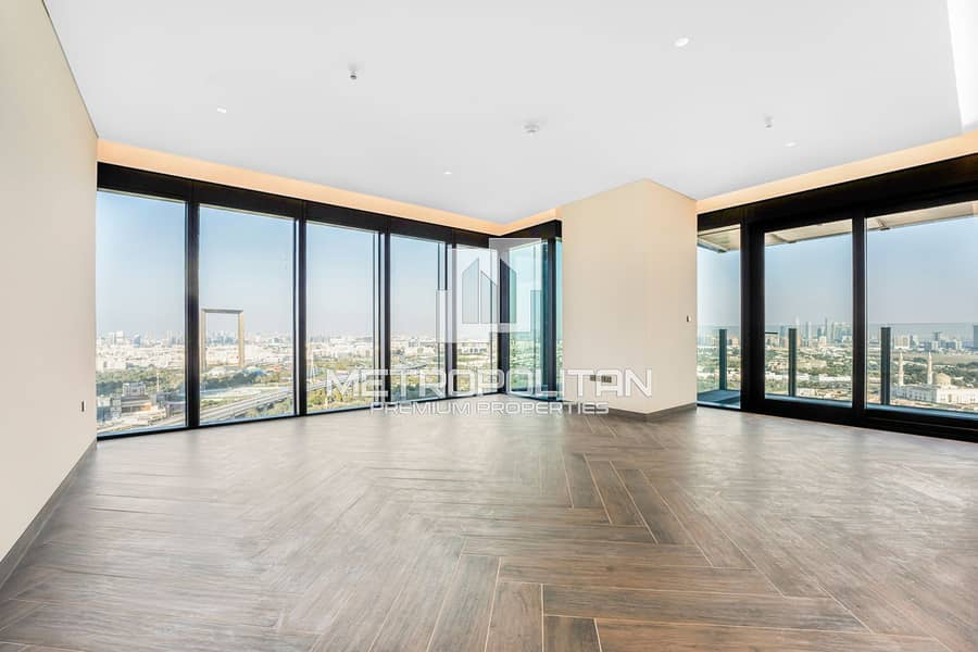 Panoramic Views | Bright and Large Unit