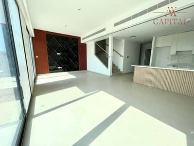 3 Bedroom Townhouse for Sale in Dubailand, Dubai - Corner Unit | Upgraded | Cozy Community