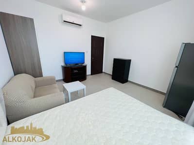 Studio for Rent in Al Hosn, Abu Dhabi - Luxury Furnished Room| Corniche view Bills Included |Khalidiya