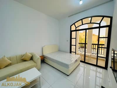 Studio for Rent in Al Maqtaa, Abu Dhabi - Luxury Studio Monthly payment with all bilss included behind Rabdan Garden Al maqta