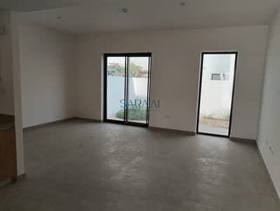 2 Bedroom Flat for Sale in Al Ghadeer, Abu Dhabi - Ground Floor | Private Garden | Brand New Unit