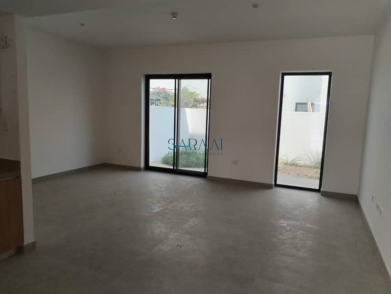 Квартира в Аль Гхадир，Фаза II Аль Гадир, 2 cпальни, 950000 AED - 8674501