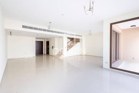 4 Bedroom Townhouse for Sale in Jumeirah Islands, Dubai - Lake View | Investors Deal | Best Layout