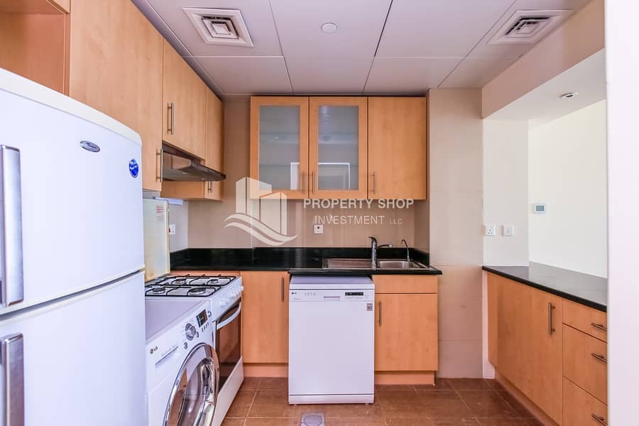 6 1-bedroom-apartment-al-reem-island-shams-abu-dhabi-sun-tower-kitchen-1. JPG