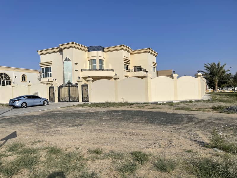 Corner villa for rent in Ajman, Al Hamidiya area
