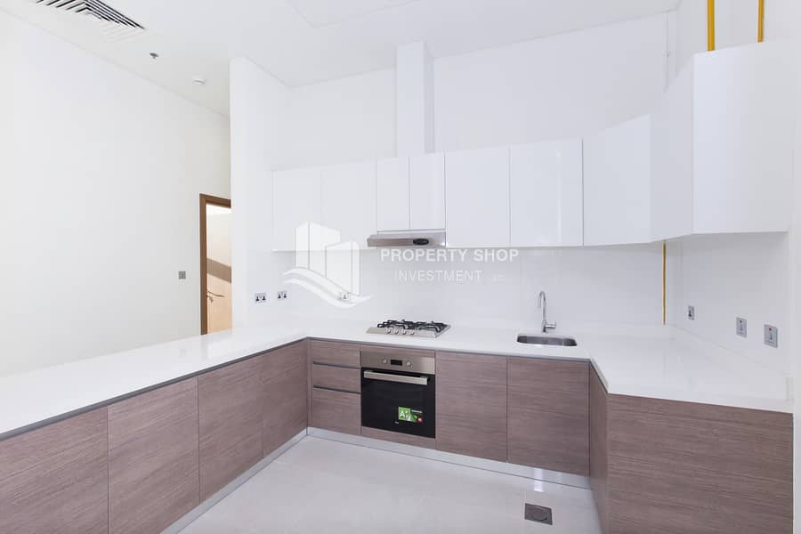 6 2-bedroom-apartment-abu-dhabi-al-raha-beach-al-bandar-al-hadeel-kitchen (2). jpg