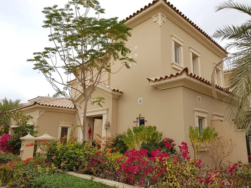 Amazing  Offer  :   4  Bedroom       Maid  Room   Villa   in   Arabian   Ranches  2