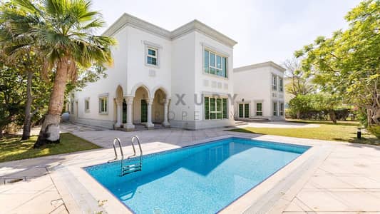 5 Bedroom Villa for Rent in Jumeirah Islands, Dubai - Upgraded | Large Plot | Private Pool | Lake Views