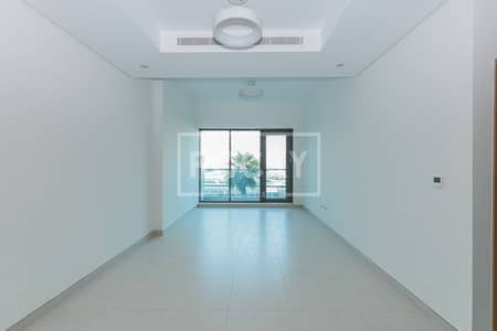 فلیٹ 1 غرفة نوم للبيع في الخليج التجاري، دبي - شقة في الخليج،الخليج التجاري 1 غرفة 1200000 درهم - 8682405