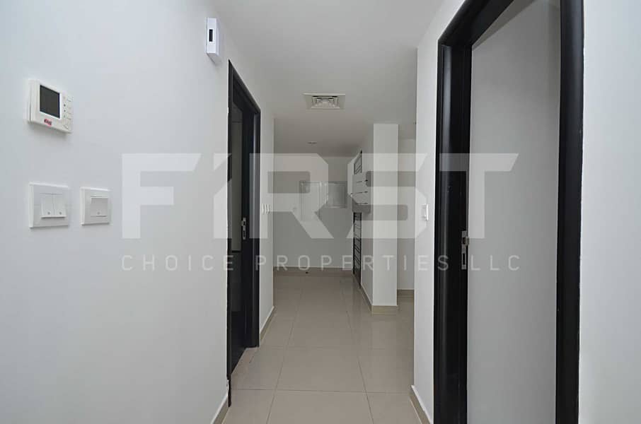 7 Internal Photo of 4 Bedroom Villa in Al Reef Villas Al Reef Abu Dhabi UAE 265.5 sq. m 2858 sq. ft (44). jpg