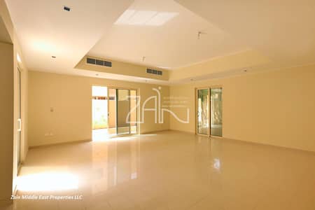 3 Bedroom Villa for Sale in Al Raha Gardens, Abu Dhabi - 753A9089. JPG