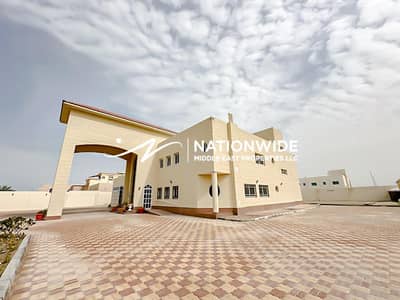 8 Bedroom Villa for Sale in Al Shamkha, Abu Dhabi - Ideal Villa|Spacious|Tranquil Neighborhood|Garden