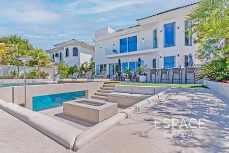 4 Bedroom Villa for Sale in Palm Jumeirah, Dubai - Atlantis View | Highest number | VOT