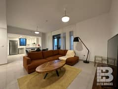 Spacious | Ready to move in | Midcentury Modern