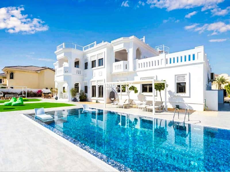Upgraded | Fully Furnished | Luxury Villa