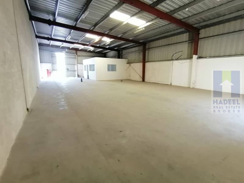 Warehouse for Rent on Prime Location