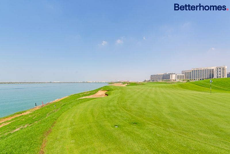 Luxury Living | Golf and Sea View | Rare Layout Luxury Living | Golf and Sea View | Rare Layout