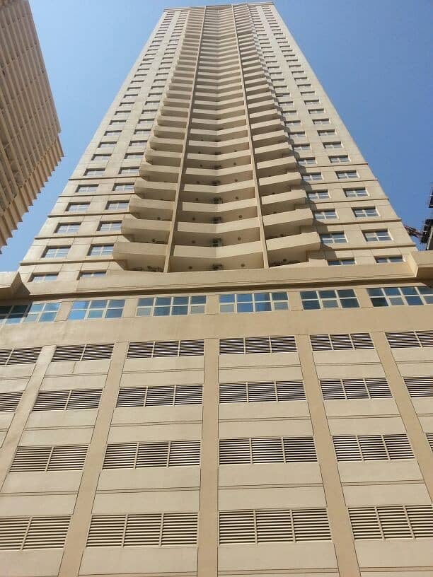 شقة في برج الزنبق مدينة الإمارات‬ 1 غرف 185000 درهم - 3880872