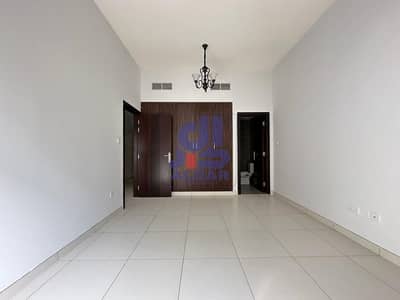 1 Bedroom Apartment for Rent in Jumeirah Village Circle (JVC), Dubai - Vacant | Chiller Free | Semi Closed Kitchen | Negotiable