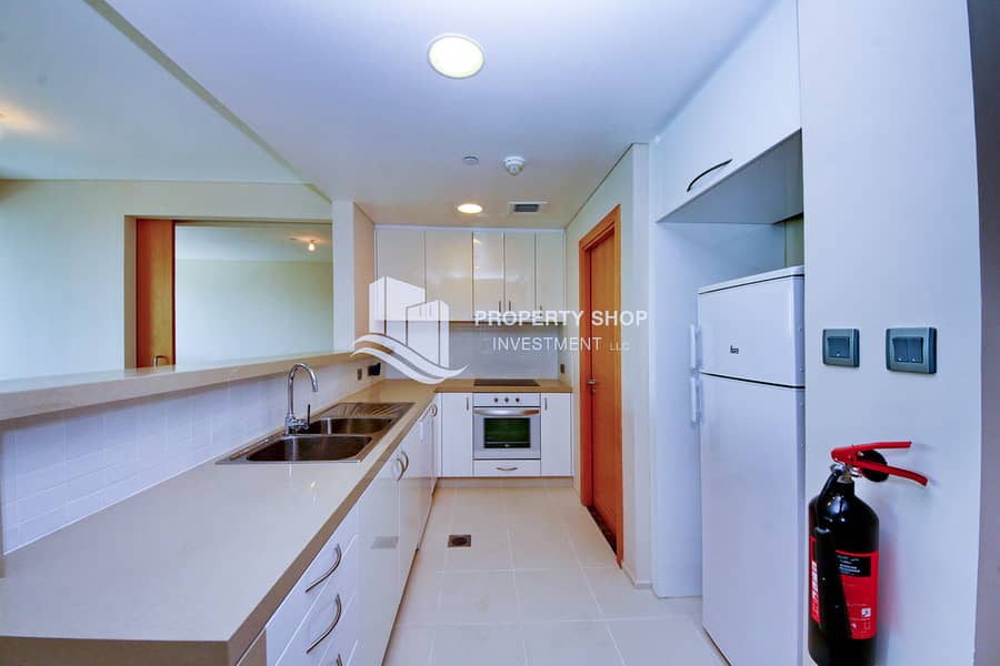 5 1-br-apartment-abu-dhabi-al-raha-beach-al-muneera-al-sana-kitchen. JPG