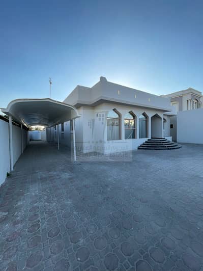 4BRs villa for sale in Sharjah
