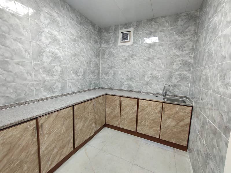 Квартира в Мохаммед Бин Зайед Сити, 2 cпальни, 55000 AED - 8689602