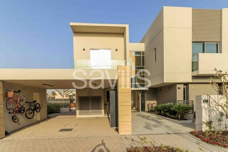 luxurious 5 bed villa in Al Zahia Gated community