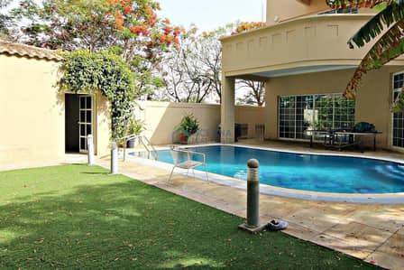 Beautiful 4 Bed|Private Pool|Quiet Location